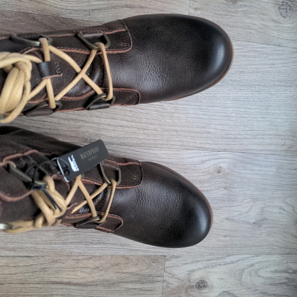 Sorel Joan Of Arctic Boots - Picture 6 of 11